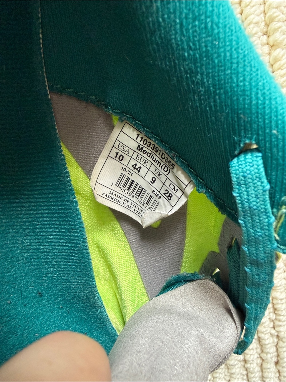 Brooks Hyperion Tempo neon green sneakers - Picture 2 of 6